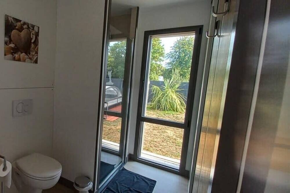 Photo of Bathroom in Planguenoual