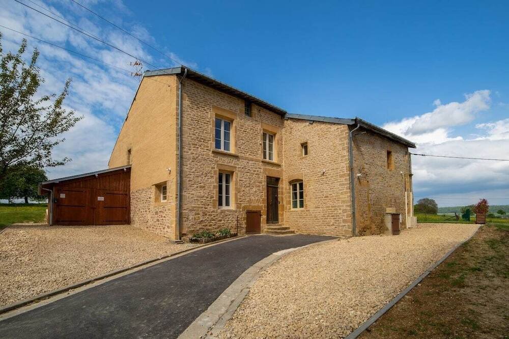 Photo of Outdoor in Saint-Aignan