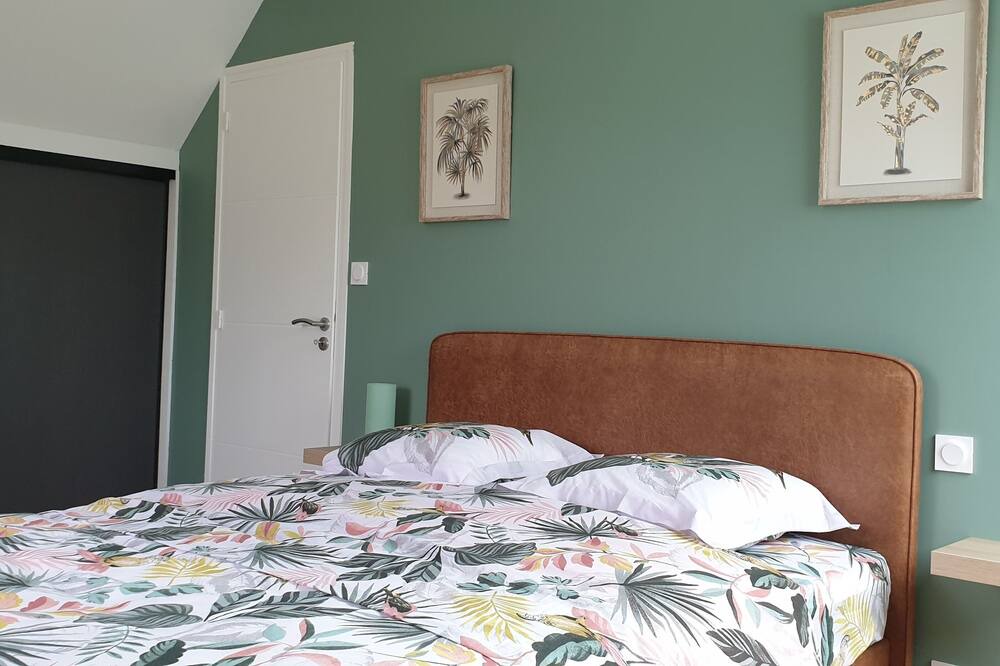 Photo of Bedroom in Merleac