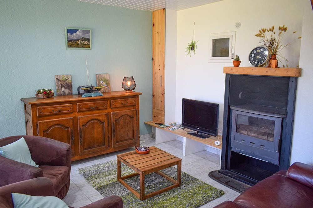 Photo of Bedroom in Asson