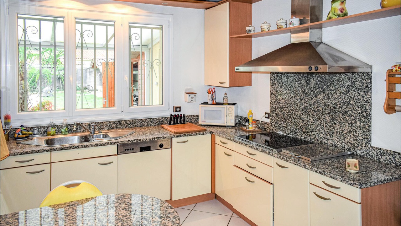 Photo of Kitchen in Vic-en-Bigorre
