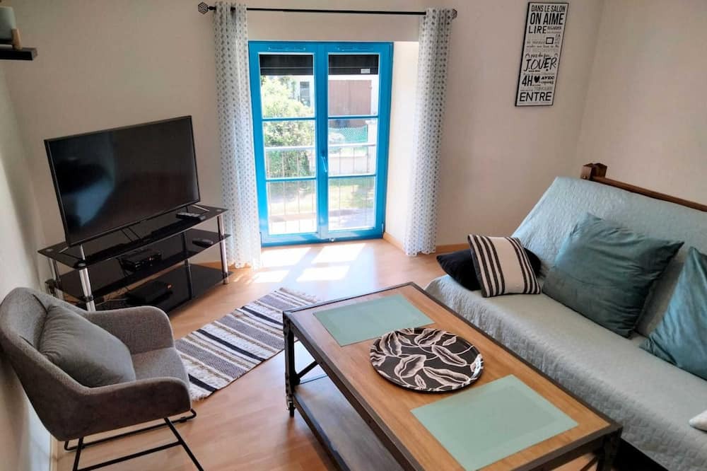Photo of Livingroom in Bazincourt-sur-Saulx