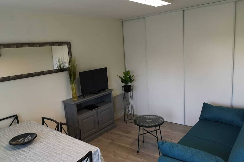 Photo of Livingroom in Bazincourt-sur-Saulx