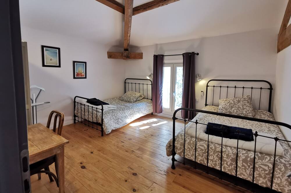 Photo of Bedroom in Cabannes