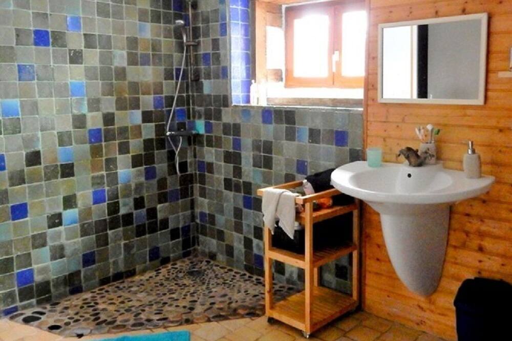 Photo of Bathroom in Quebriac