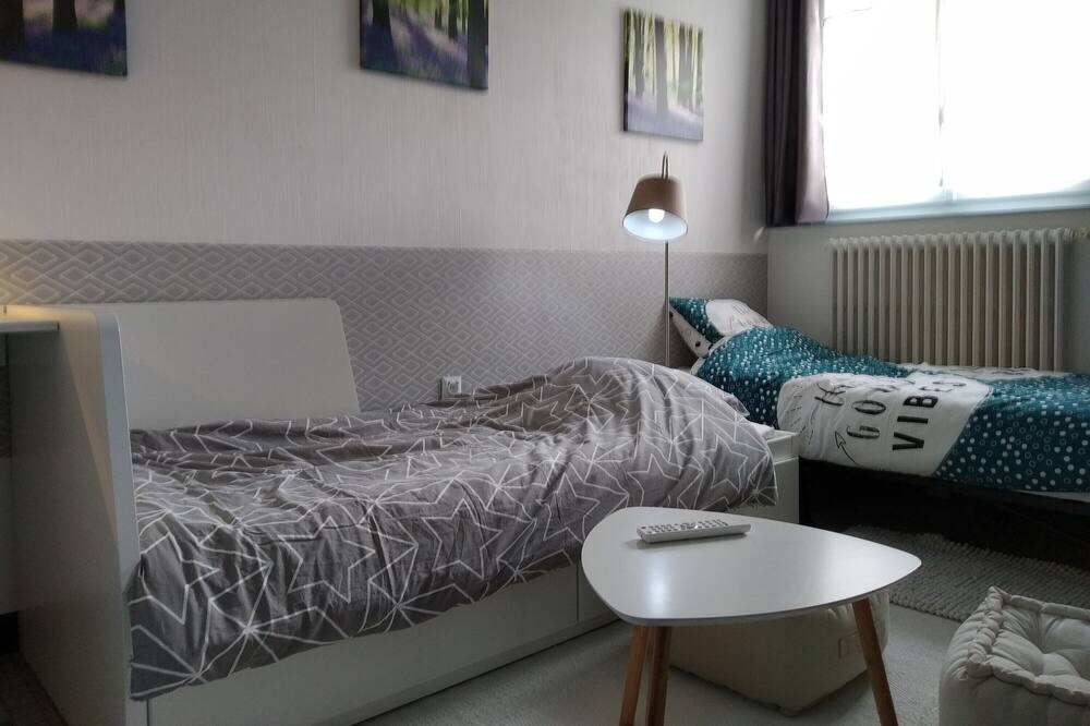 Photo of Bedroom in Saint-Carreuc