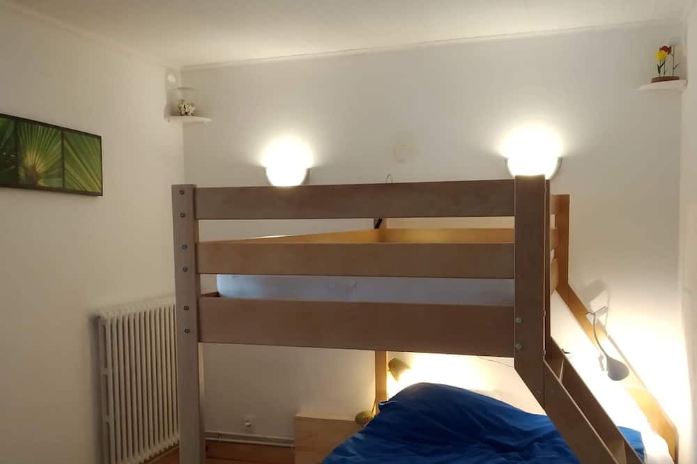 Photo of Bedroom in Saint-Carreuc