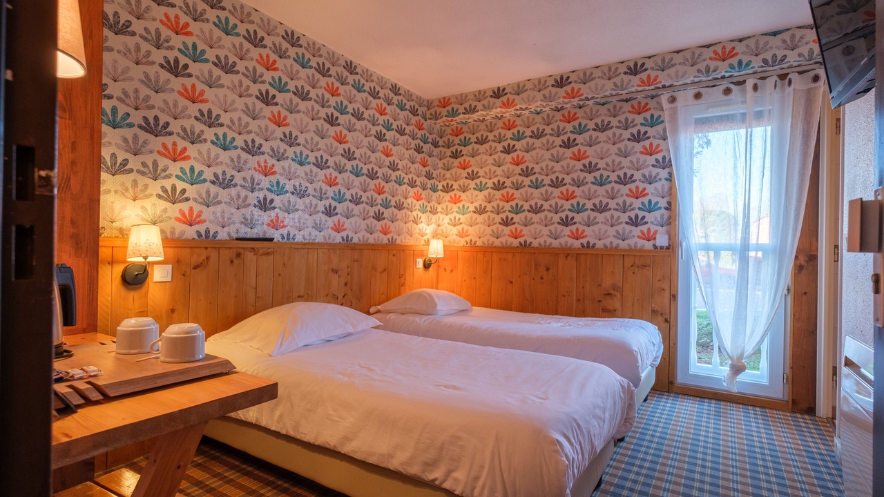 Photo of Bedroom in Chalons-en-Champagne