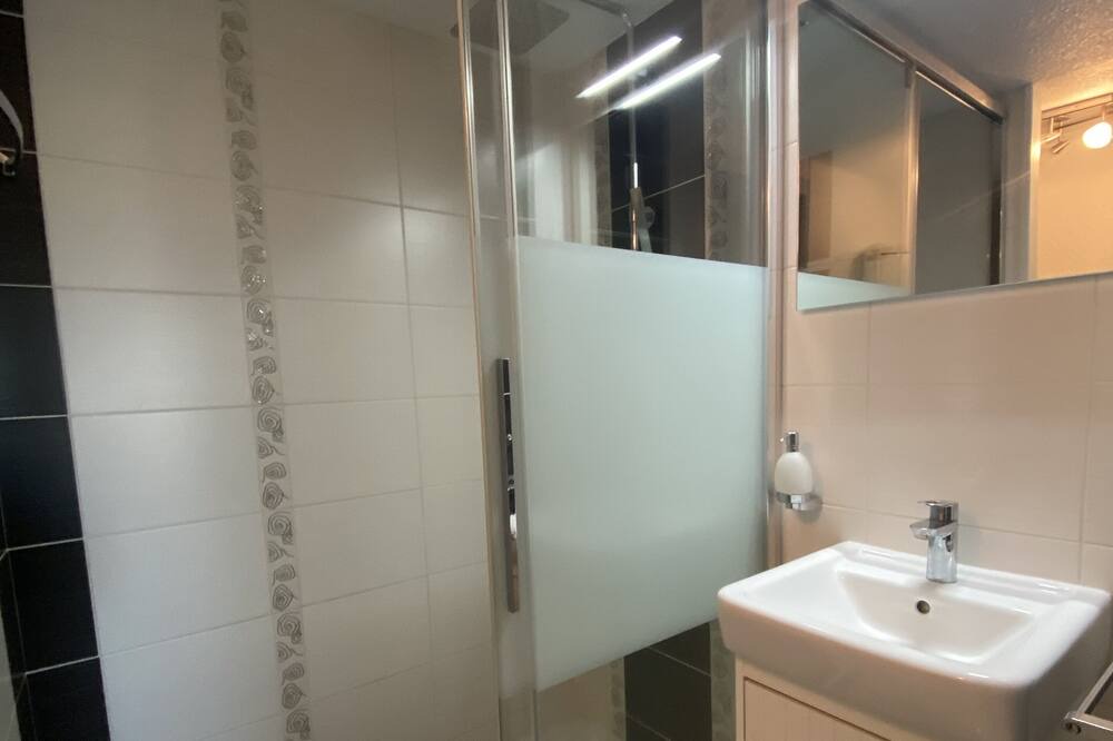 Photo of Bathroom in Valras-Plage