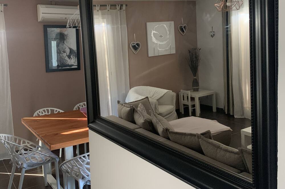 Photo of Bedroom in Beaucaire