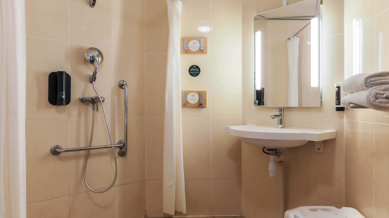 Photo of Bathroom in Jouy-aux-Arches