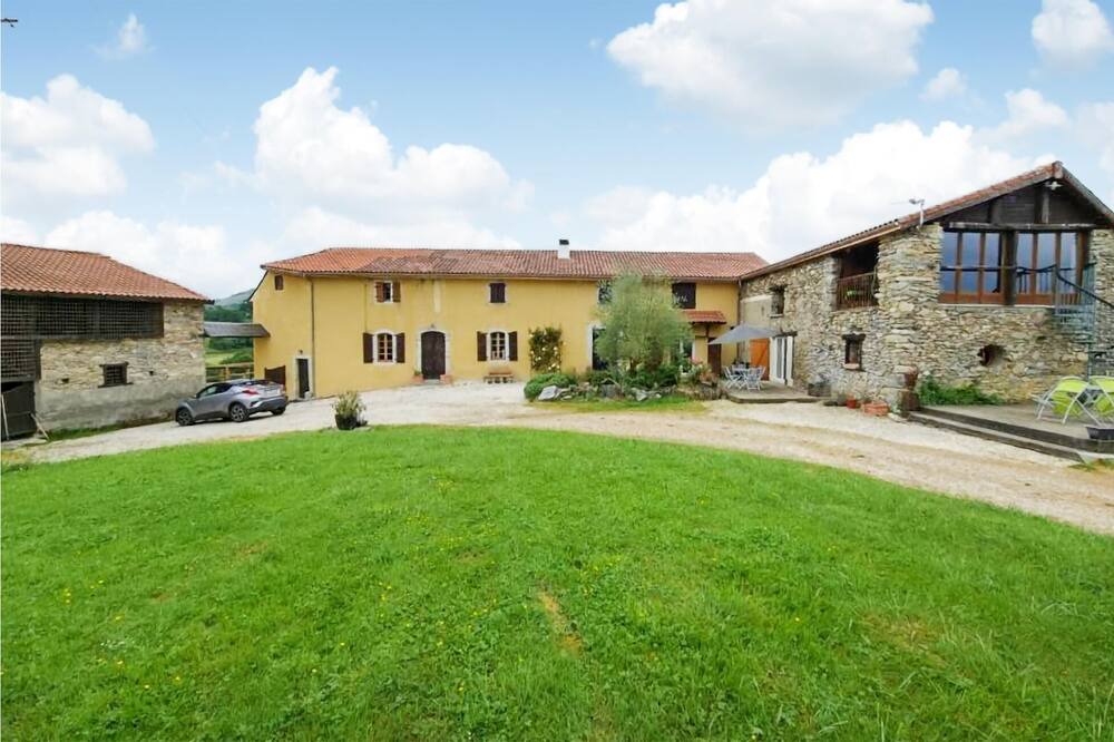 Photo of Outdoor in Montousse