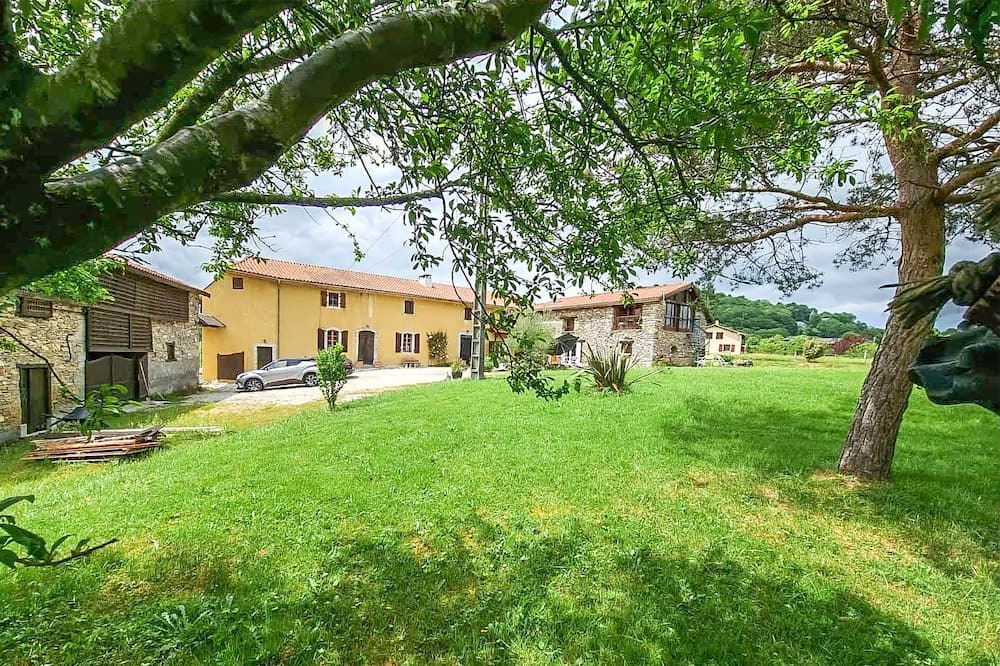 Photo of Outdoor in Montousse