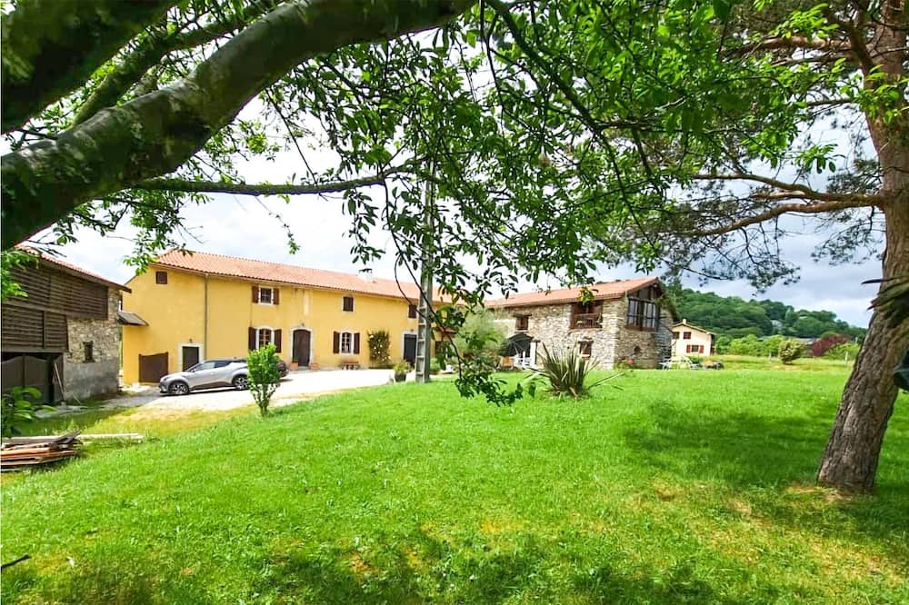 Photo of Outdoor in Montousse