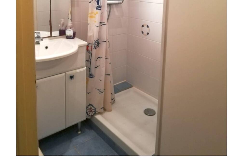 Photo of Bathroom in Matignon