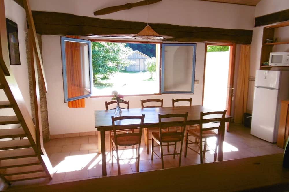 Photo of Outdoor in Fougax-et-Barrineuf