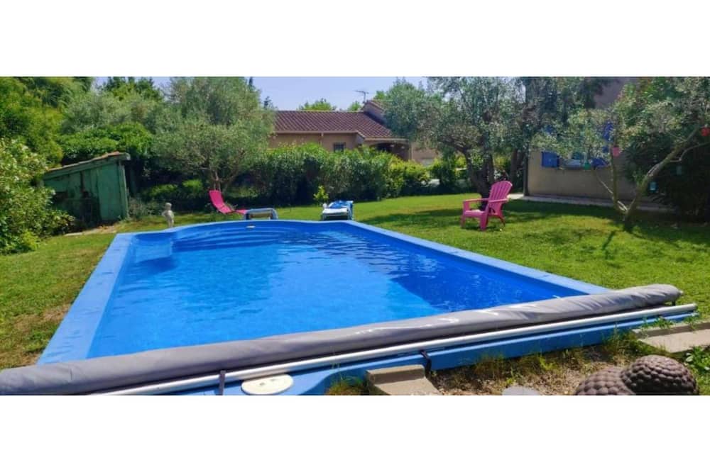 Photo of Outdoor in Redessan