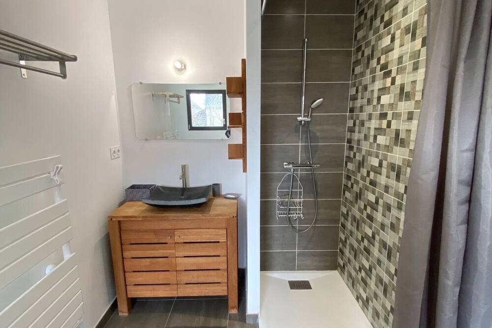 Photo of Bathroom in Plouha