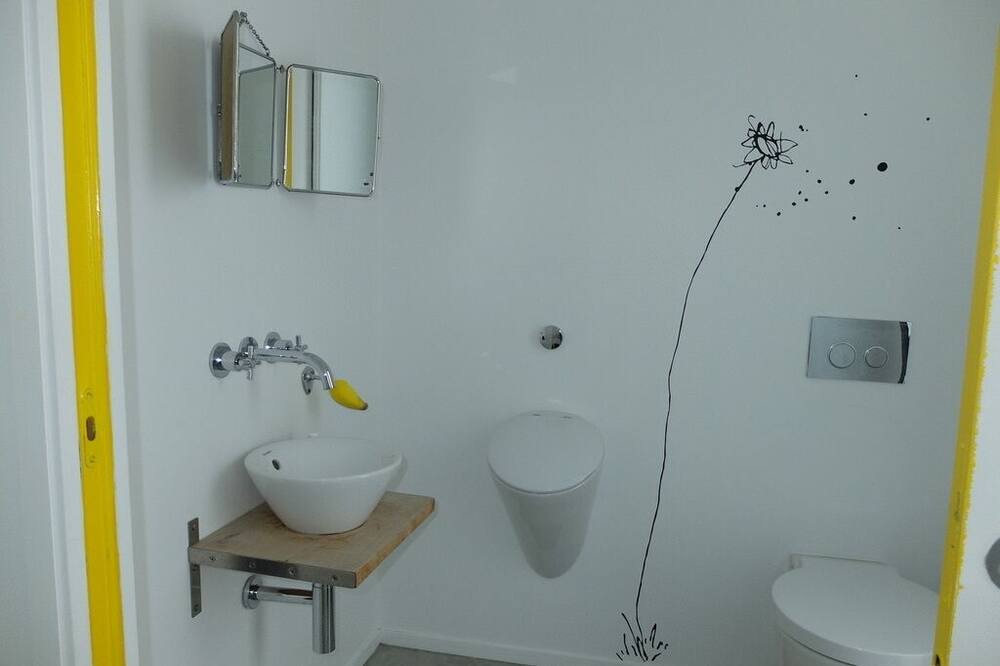Photo of Bathroom in Yffiniac