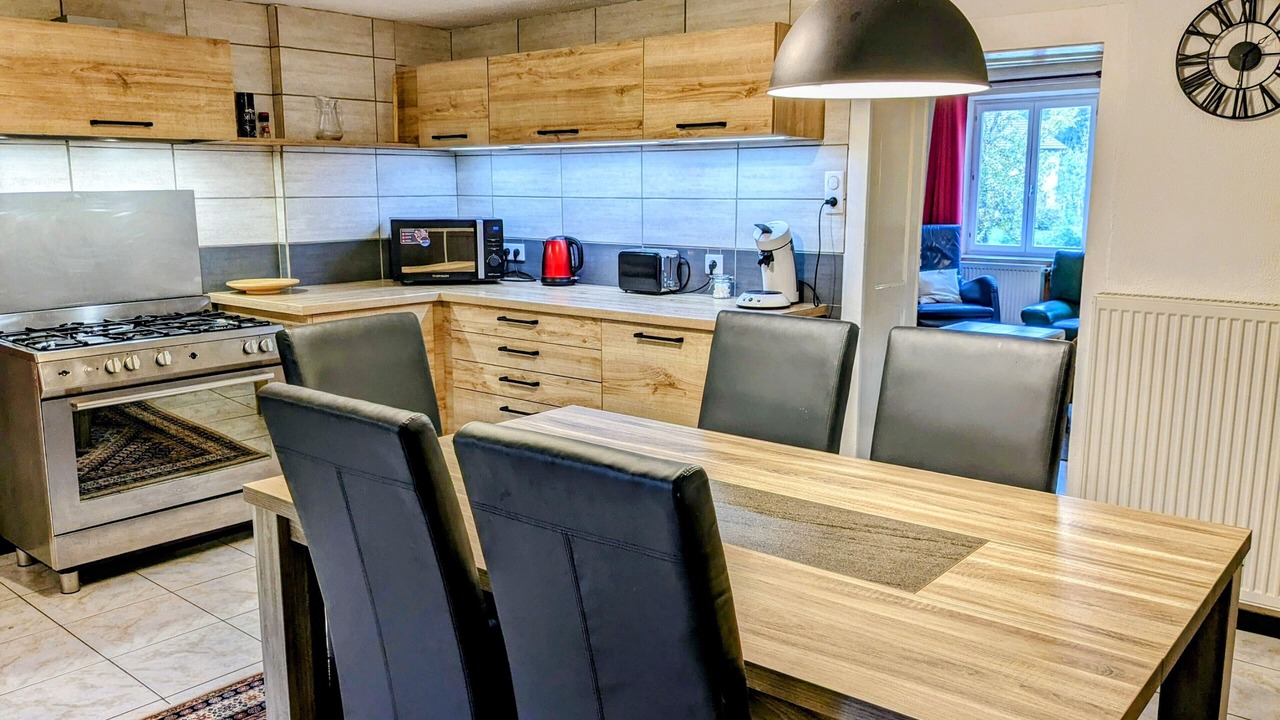 Photo of Kitchen in Taintrux