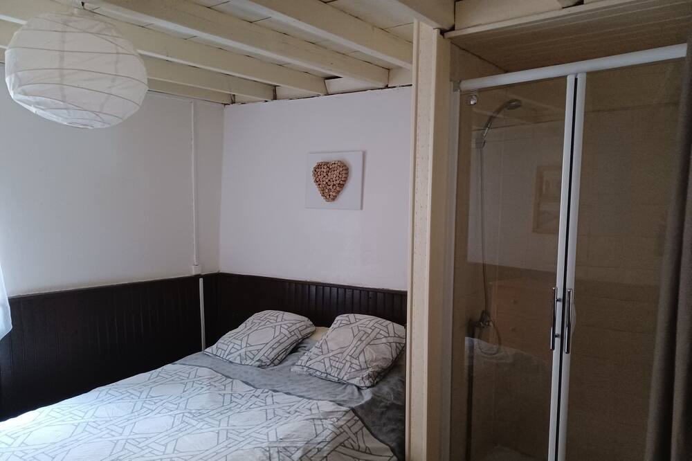 Photo of Bedroom in Mijanes