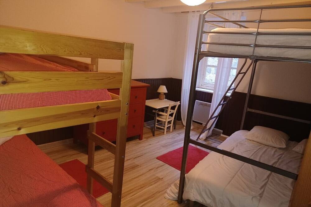 Photo of Bedroom in Mijanes