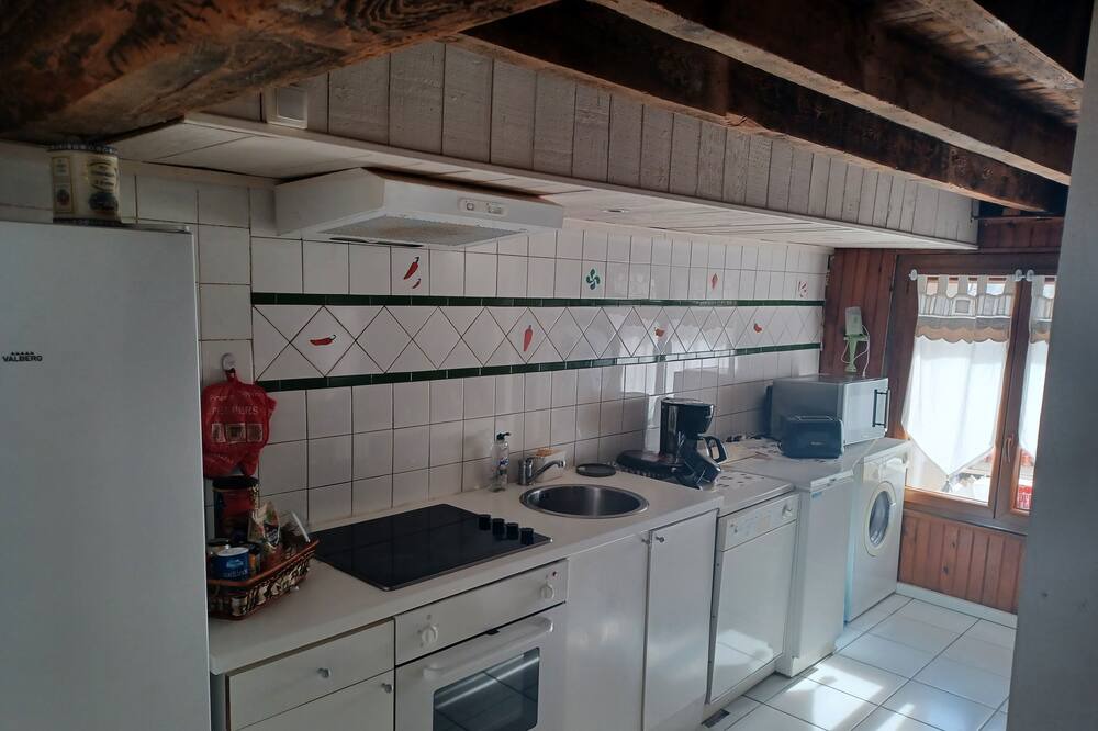 Photo of Kitchen in Mijanes