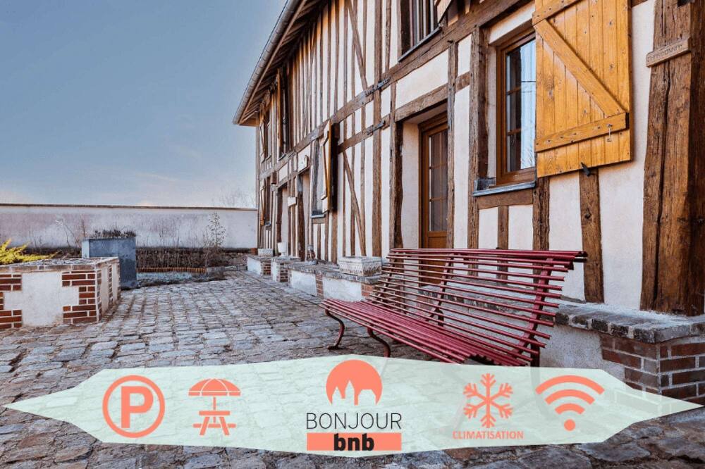 Photo of Outdoor in Bucheres