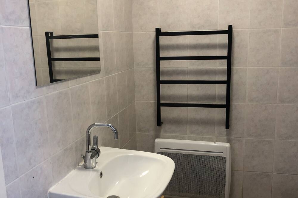 Photo of Bathroom in Figarella