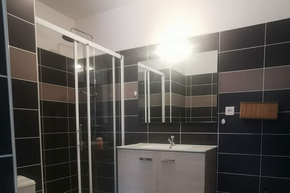Photo of Bathroom in Onet-le-Chateau