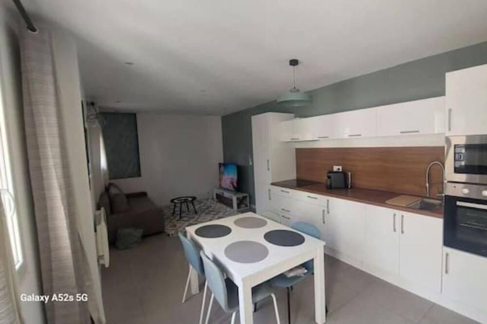 Photo of Kitchen in Remoulins