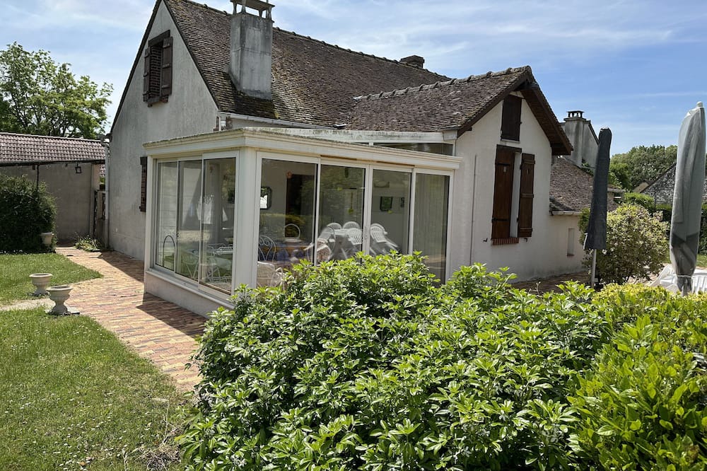 Photo of Outdoor in Herme