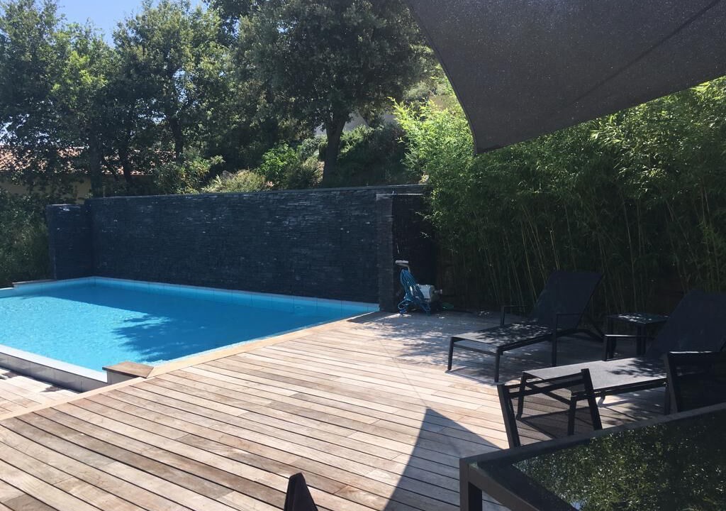 Photo of Outdoor in Rochefort-du-Gard