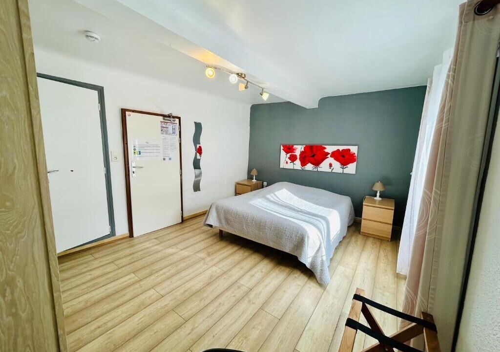 Photo of Bedroom in Castellane