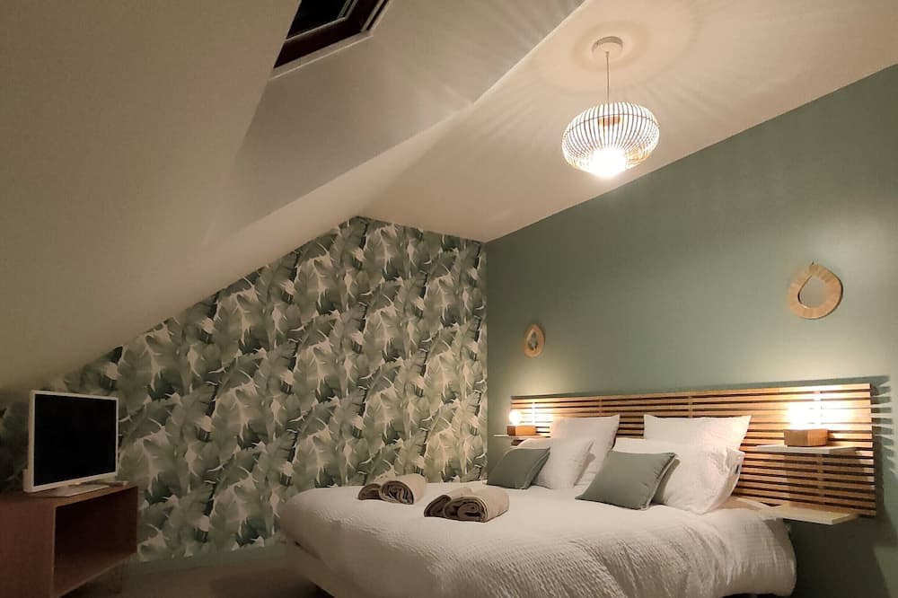 Photo of Bedroom in Flavigny