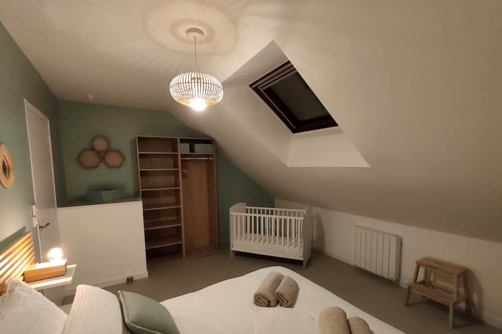 Photo of Bedroom in Flavigny