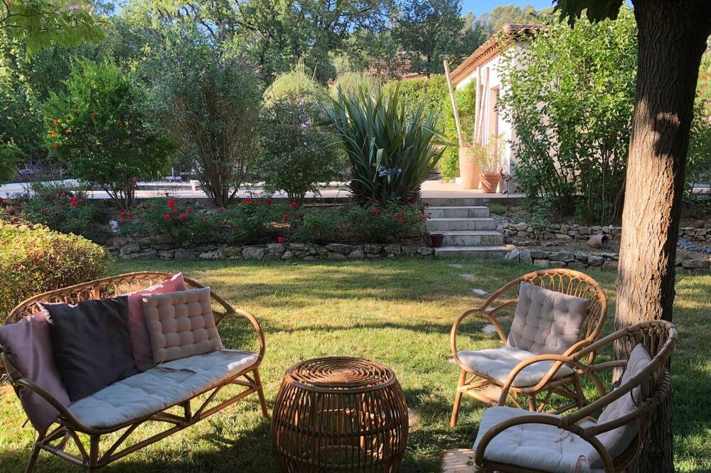 Photo of Outdoor in Brignoles