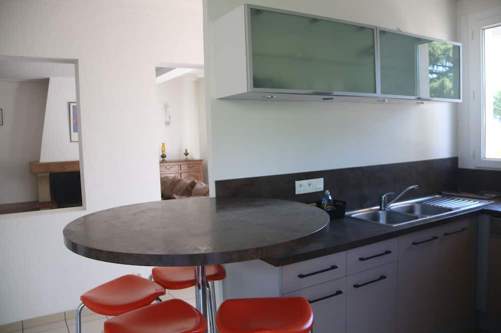 Photo of Kitchen in Ibos