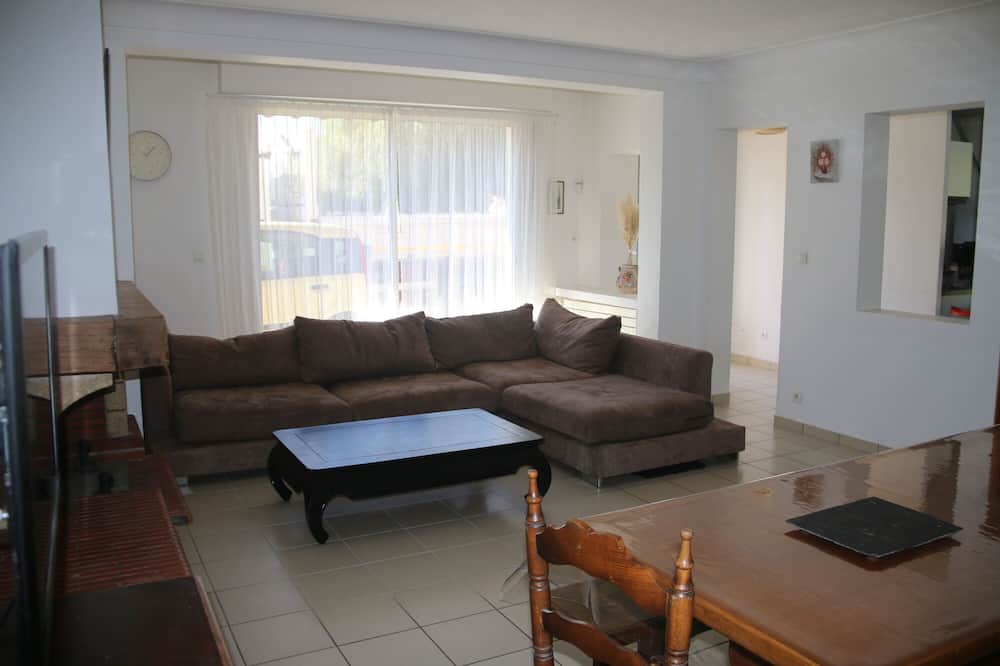 Photo of Livingroom in Ibos