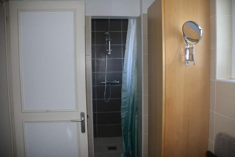 Photo of Bathroom in Ibos