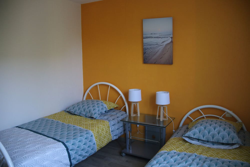 Photo of Bedroom in Ibos