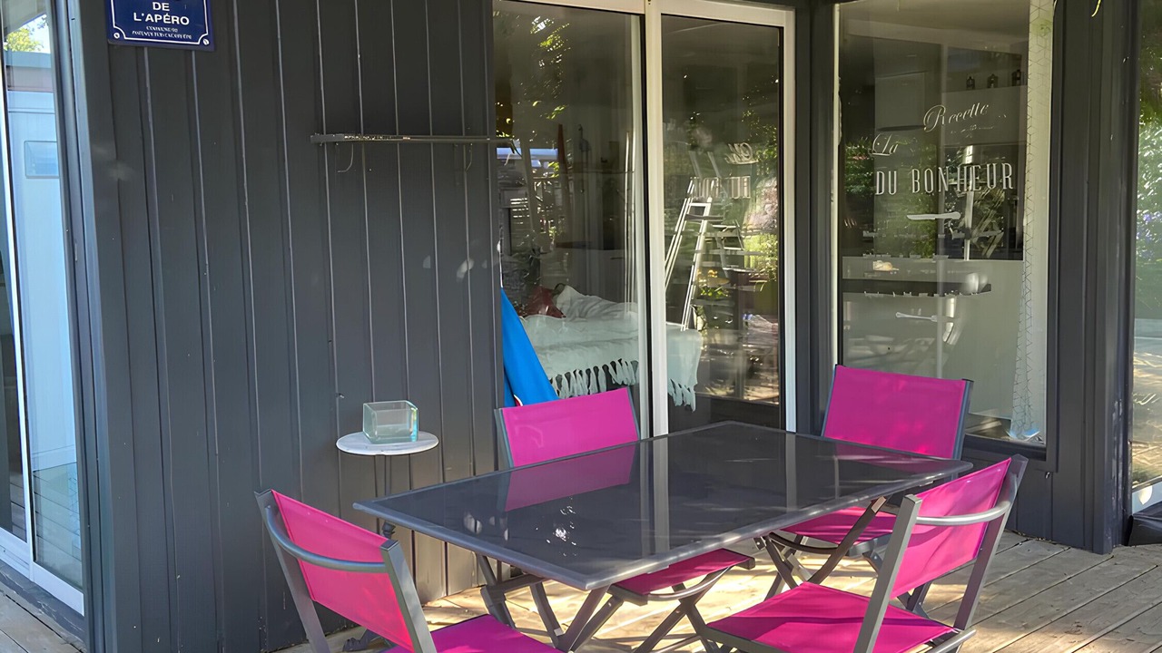 Photo of Patio Balcony in Pommeret