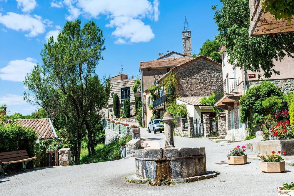 Photo of Others in Saint-Julien-du-Verdon