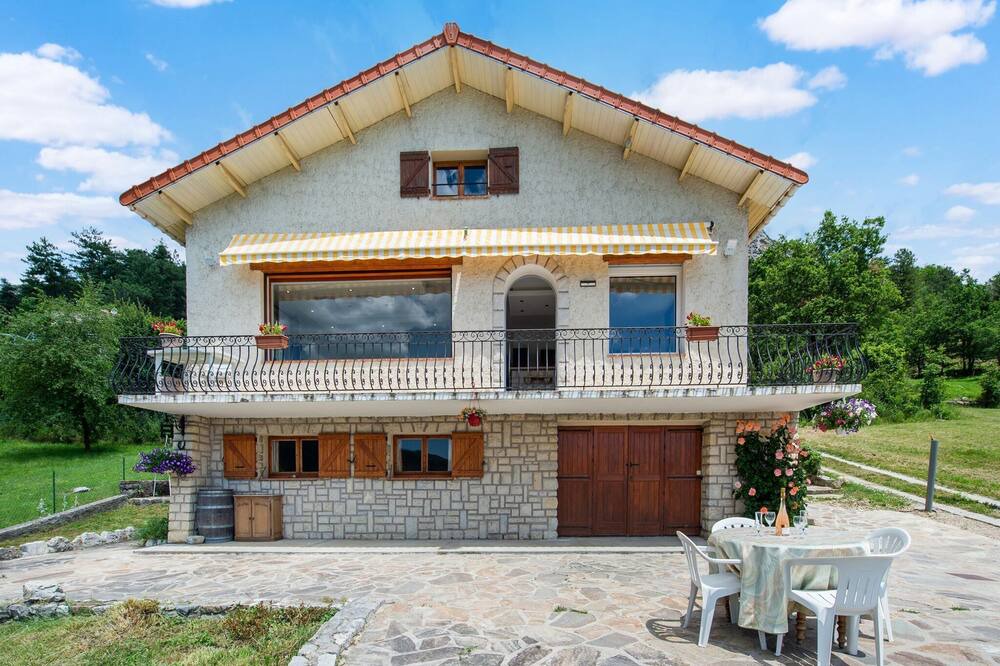 Photo of Outdoor in Saint-Julien-du-Verdon