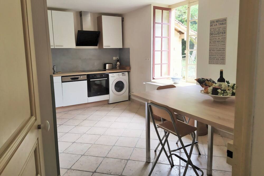 Photo of Kitchen in Braux-Sainte-Cohiere