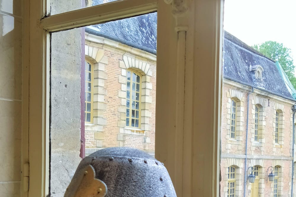 Photo of Bedroom in Braux-Sainte-Cohiere
