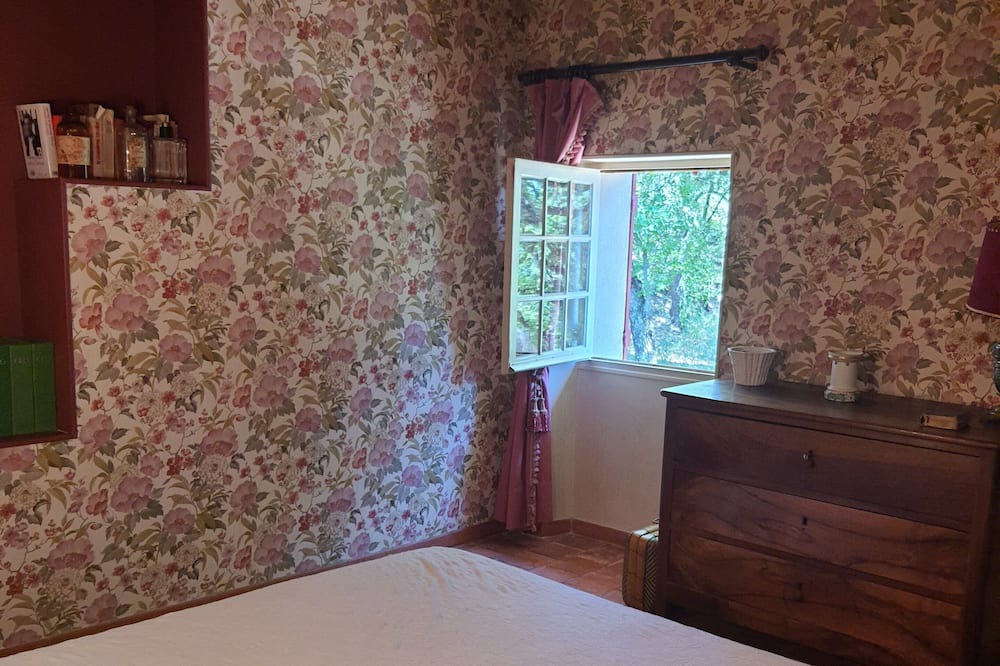 Photo of Bedroom in Le Val