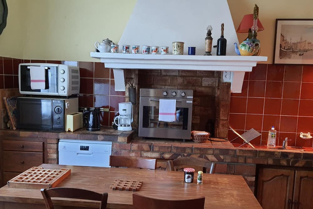 Photo of Kitchen in Le Val