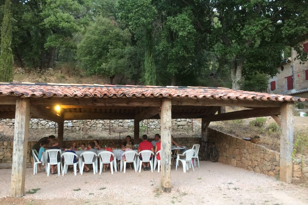 Photo of Others in Le Val