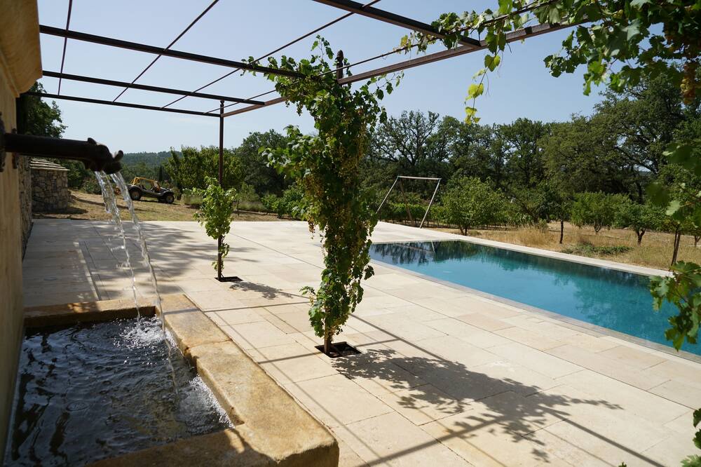Photo of Outdoor in Le Val